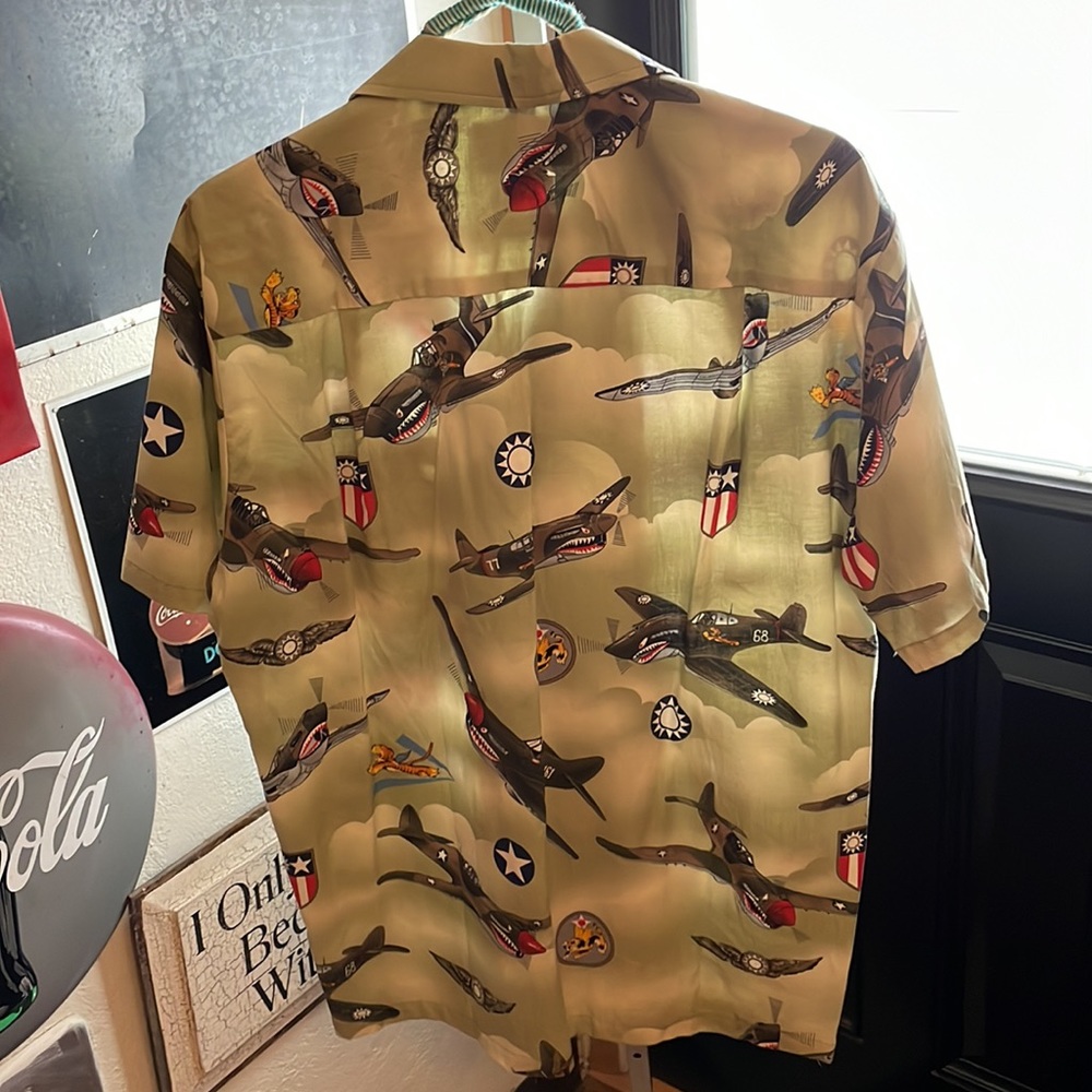 Kalaheo Size Medium Button Up Shirt Made in Hawaii Fighter Jet Theme - Picture 4 of 4